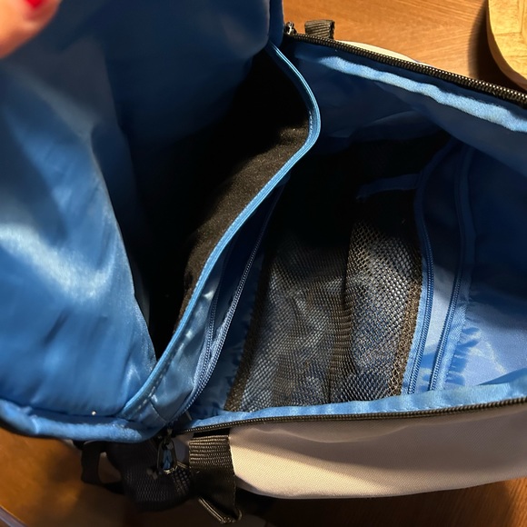 Puma Backpack - Picture 3 of 3